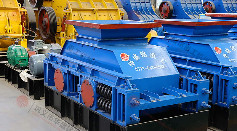 水泥行業(yè)適合用彈簧對輥破碎機嗎？