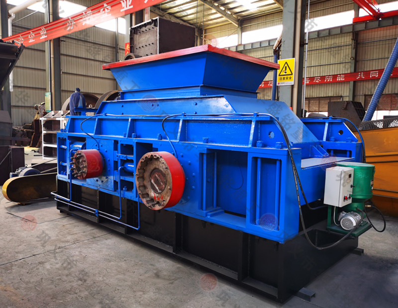 避免對輥制砂機(jī)輥皮輥?zhàn)幽p的正確方便