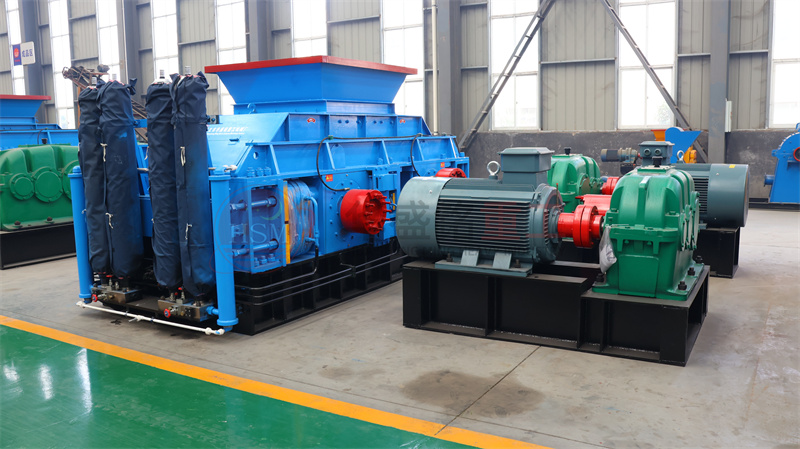 鵝卵石對輥制砂機多少錢一臺？