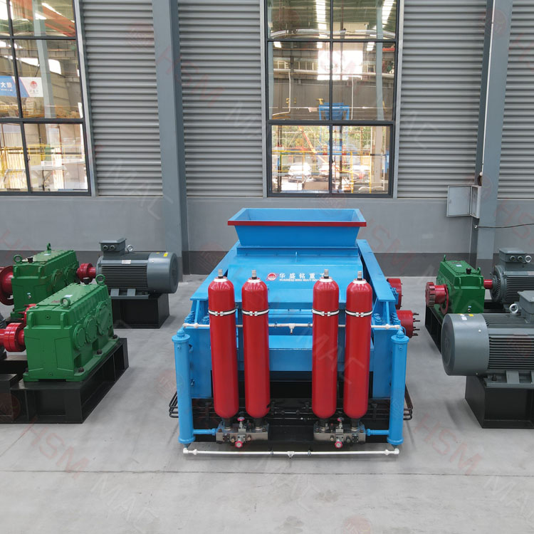 時產(chǎn)80噸對輥制砂機哪個廠家靠譜？多少錢一臺？